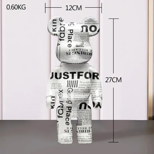 Scandinavian Violent Bear Resin Statue for Home Decor